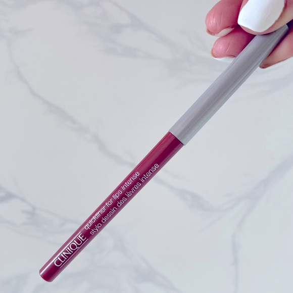Clinique Quickliner™ For Lips Intense Lip Liner - Picture 2 of 4